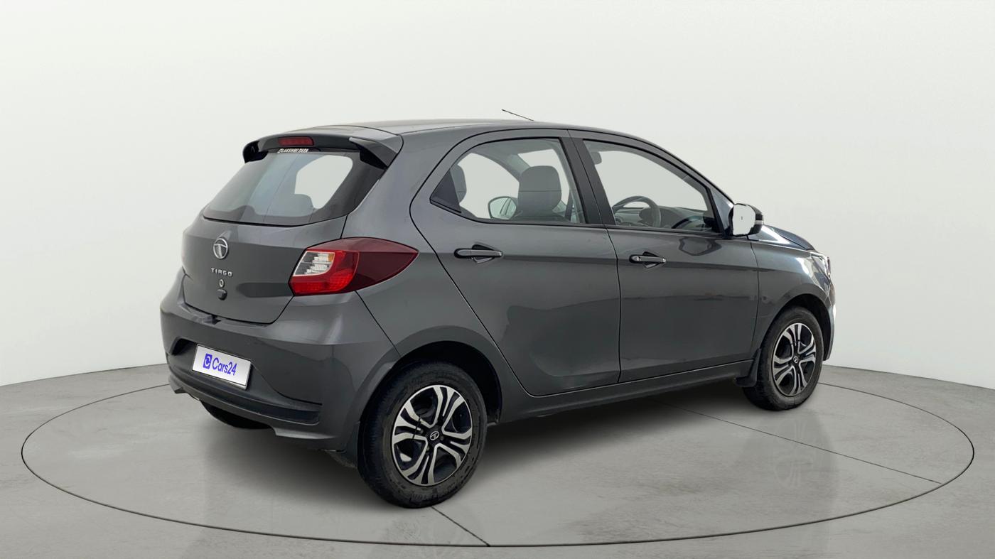 2022 Tata Tiago XTA PETROL, Petrol, Automatic, 31,233 km, Right Back Diagonal