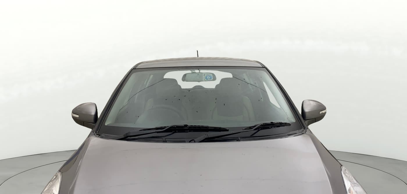 2015 Maruti Swift VXI, Petrol, Manual, 85,193 km, Front Windshield