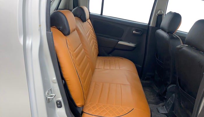 2012 Maruti Wagon R 1.0 VXI, Petrol, Manual, 99,902 km, Right Side Rear Door Cabin