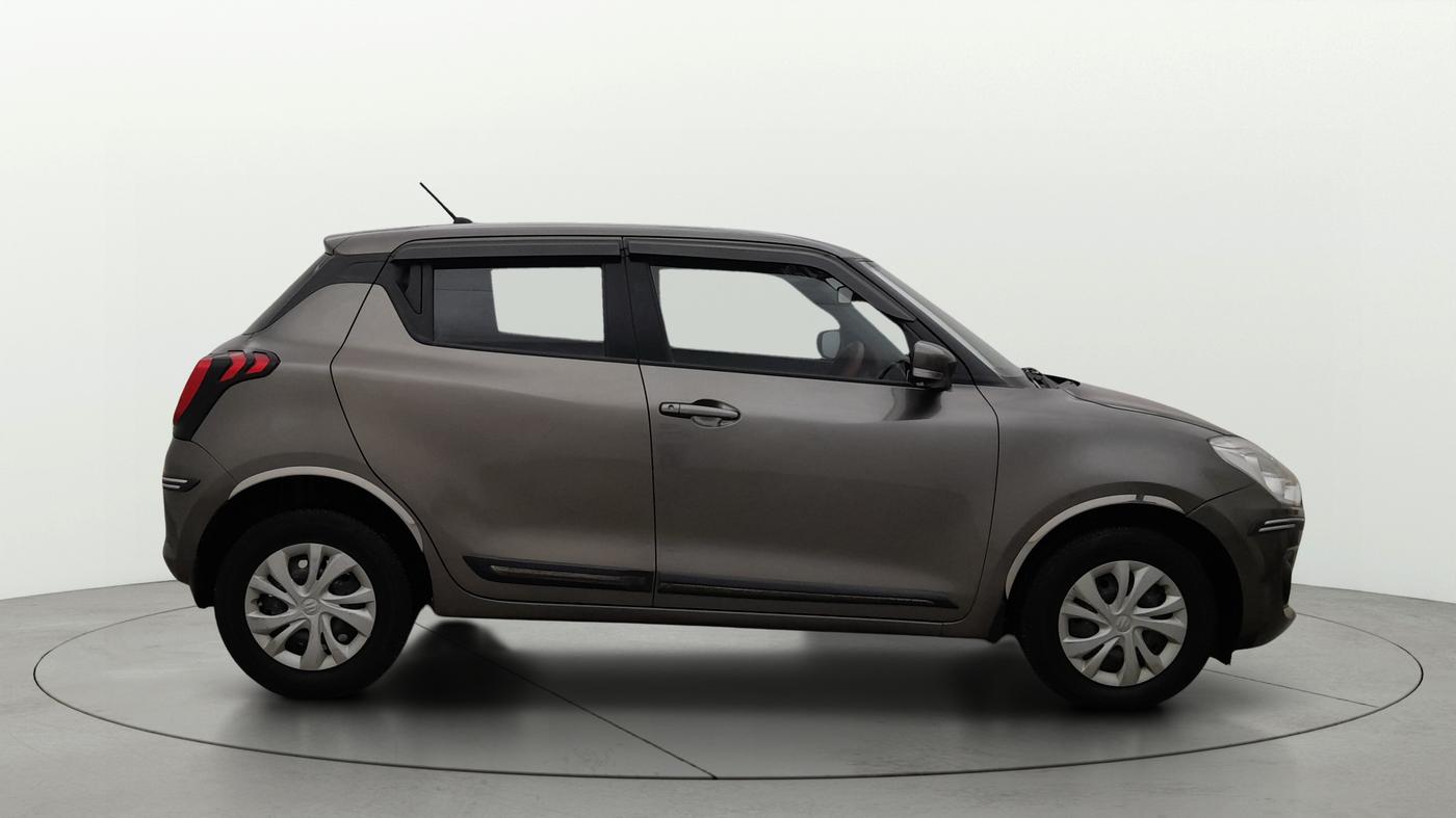 2019 Maruti Swift VXI AMT, Petrol, Automatic, 49,035 km, Right Side View