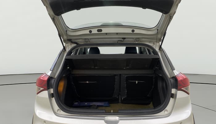 2016 Hyundai i20 Active 1.2 SX, Petrol, Manual, 53,377 km, Boot Open Zoomed View