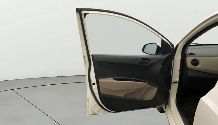 2015 Hyundai Grand i10 MAGNA 1.2 KAPPA VTVT, CNG, Manual, 67,025 km, LHS Front Door