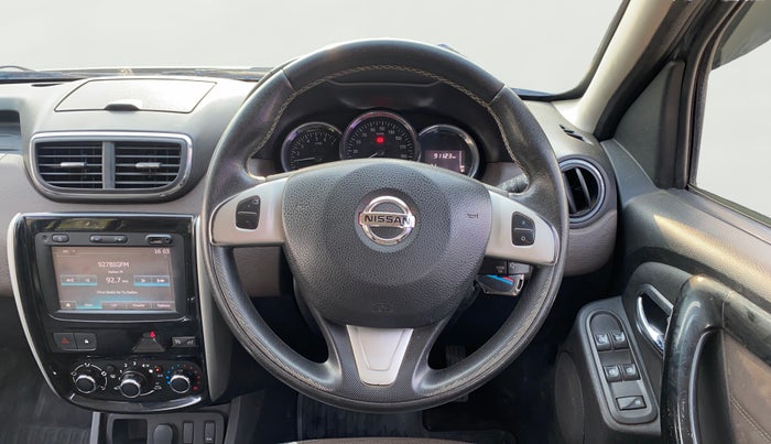 2017 Nissan Terrano XV D PREMIUM AMT, Diesel, Automatic, 91,104 km, Steering Wheel Close Up