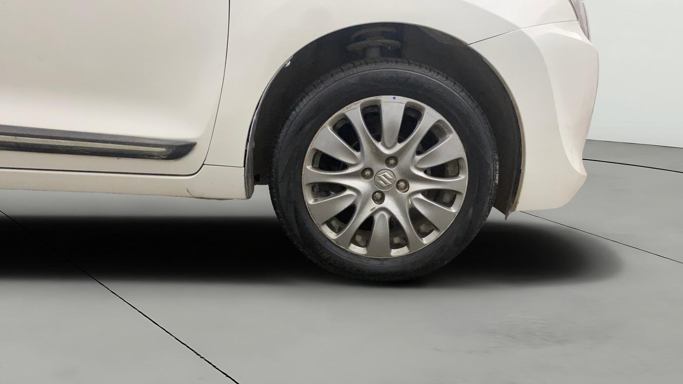 2018 Maruti Baleno ALPHA PETROL 1.2, Petrol, Manual, 77,310 km, Right Front Wheel