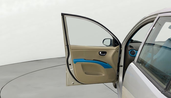 2015 Hyundai i10 SPORTZ 1.2, Petrol, Manual, 62,962 km, LHS Front Door