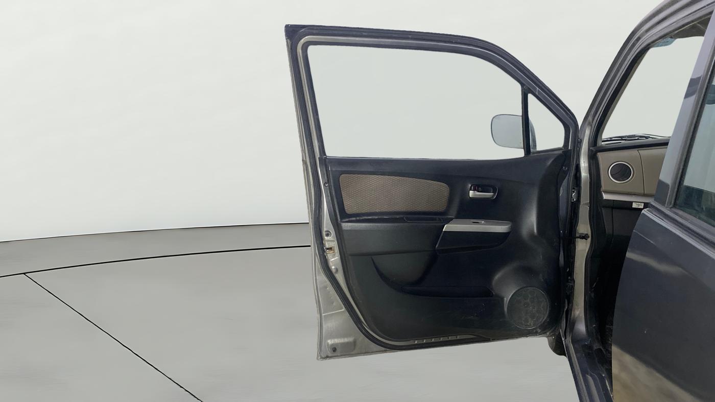 2016 Maruti Wagon R 1.0 LXI CNG, CNG, Manual, 84,883 km, LHS Front Door