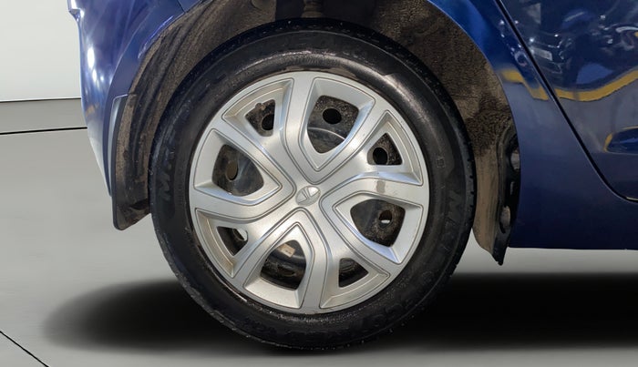 2023 Tata ALTROZ XM PLUS SUNROOF, CNG, Manual, 16,224 km, Right Rear Wheel