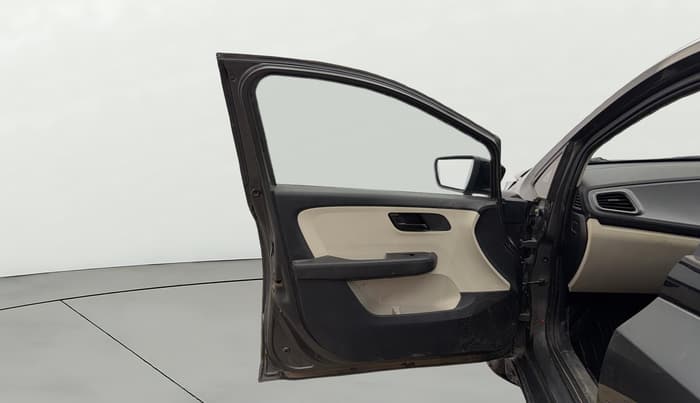 2022 Tata ALTROZ XM PLUS PETROL, Petrol, Manual, 63,153 km, LHS Front Door