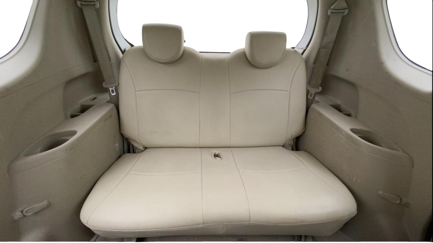 2014 Maruti Ertiga VDI, Diesel, Manual, 1,01,039 km, Third Seat Row ( optional )