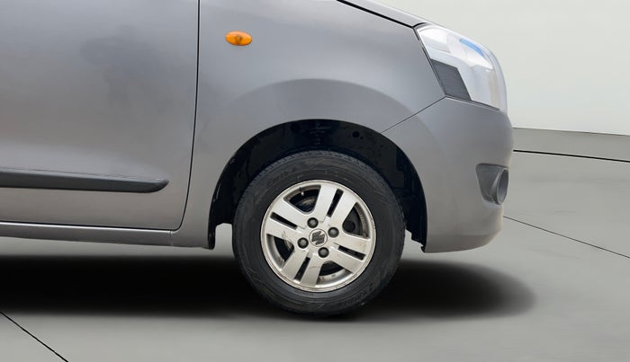 2017 Maruti Wagon R 1.0 LXI CNG, CNG, Manual, 71,059 km, Right Front Wheel