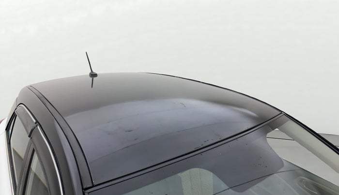 2018 Hyundai Elite i20 ASTA 1.2 (O), Petrol, Manual, 1,22,443 km, Roof