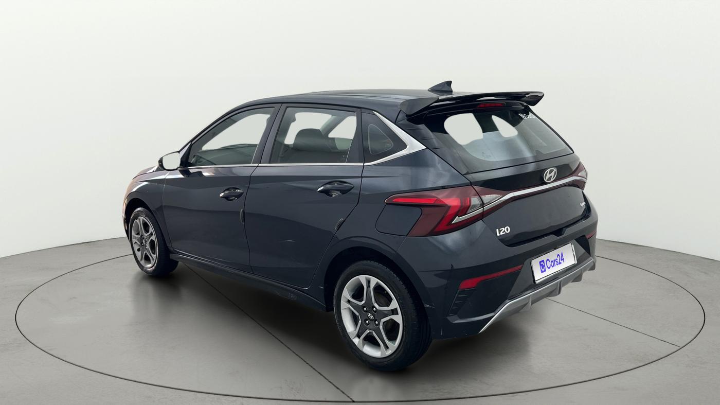 2024 Hyundai NEW I20 Sportz (O) 1.2 IVT, Petrol, Automatic, 37,895 km, Left Back Diagonal