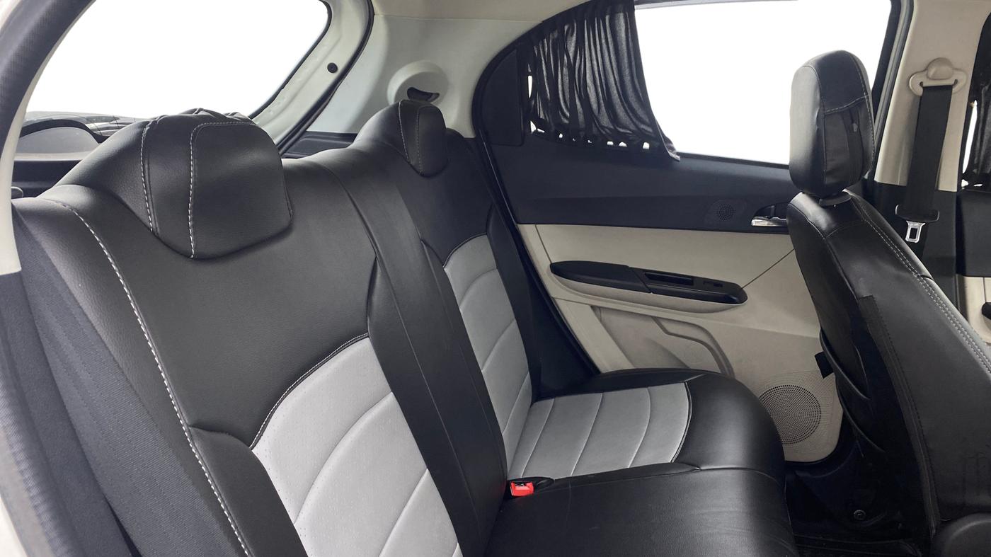 2023 Tata Tiago XZ PLUS CNG, CNG, Manual, 17,118 km, Right Side Rear Door Cabin