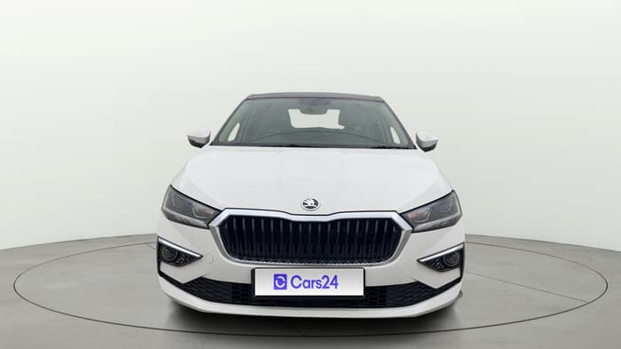 2022 Skoda SLAVIA STYLE 1.0L TSI MT, Petrol, Manual, 75,076 km, Front