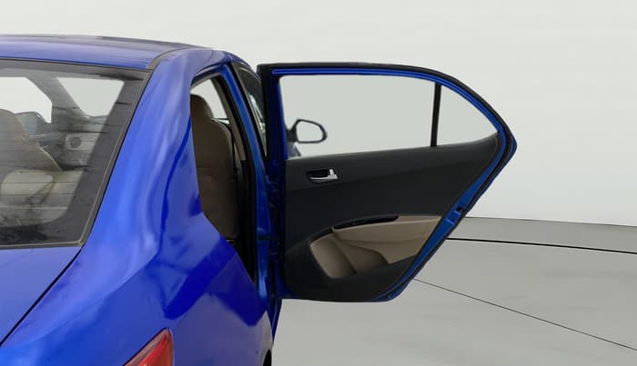 2018 Hyundai Xcent S AT 1.2, Petrol, Automatic, 49,044 km, RHS Rear Door