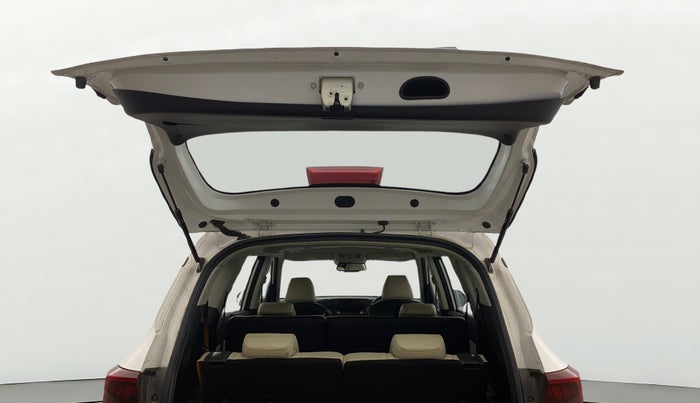 2023 KIA CARENS LUXURY PLUS 1.5 IMT PETROL, Petrol, Manual, 26,768 km, Boot Door Open