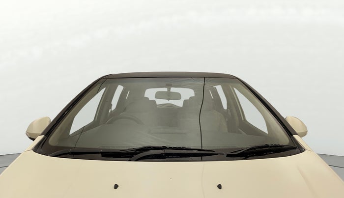 2018 Mahindra MARAZZO M6 7 STR, Diesel, Manual, 58,406 km, Front Windshield