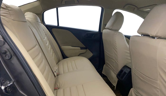 2014 Honda City 1.5L I-VTEC SV CVT, Petrol, Automatic, 73,424 km, Right Side Rear Door Cabin