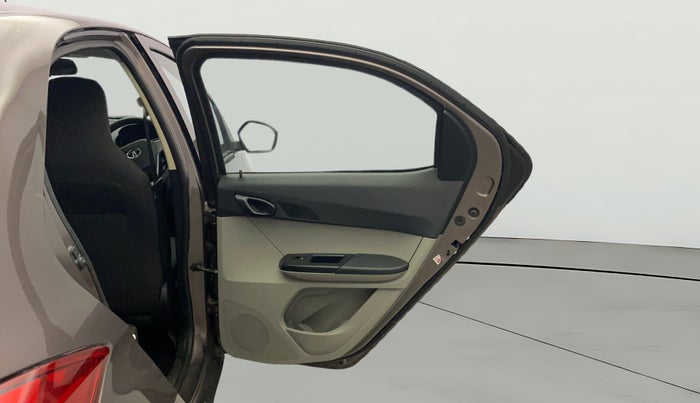 2017 Tata Tiago XT PETROL, Petrol, Manual, 88,234 km, RHS Rear Door