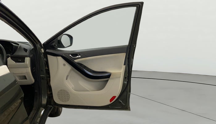 2020 Tata NEXON XZ PLUS PETROL, Petrol, Manual, 64,263 km, RHS Front Door