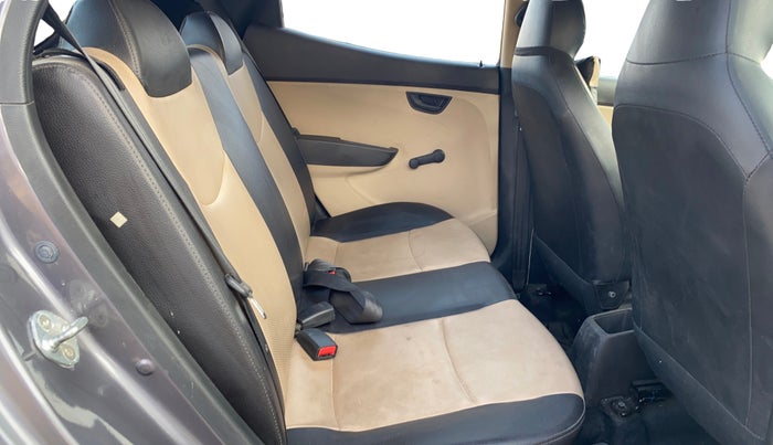 2016 Hyundai Eon ERA +, Petrol, Manual, 37,454 km, Right Side Rear Door Cabin