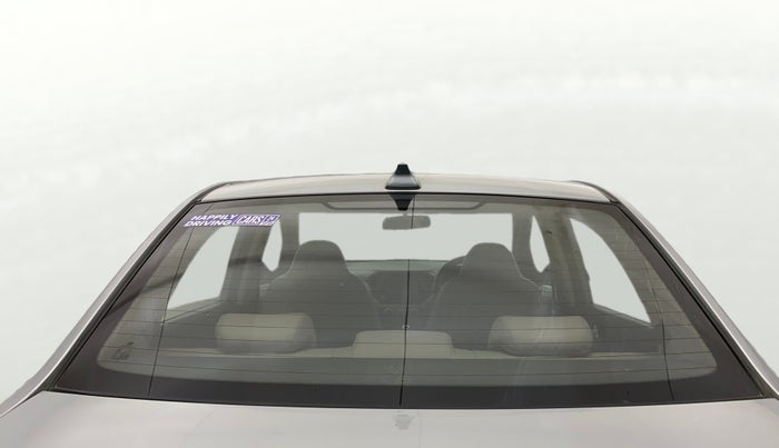 2019 Hyundai Xcent SX 1.2, Petrol, Manual, 50,276 km, Rear Windshield