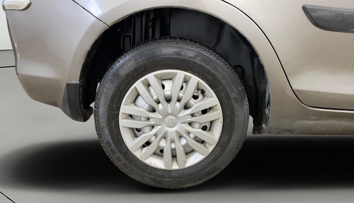 2016 Maruti Swift Dzire LXI (O), Petrol, Manual, 73,110 km, Right Rear Wheel