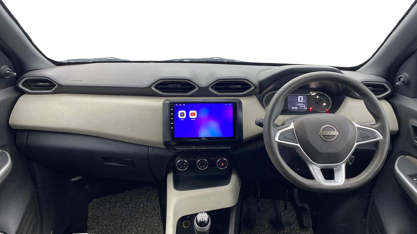 2021 Nissan MAGNITE XE, Petrol, Manual, 1,12,970 km, Dashboard