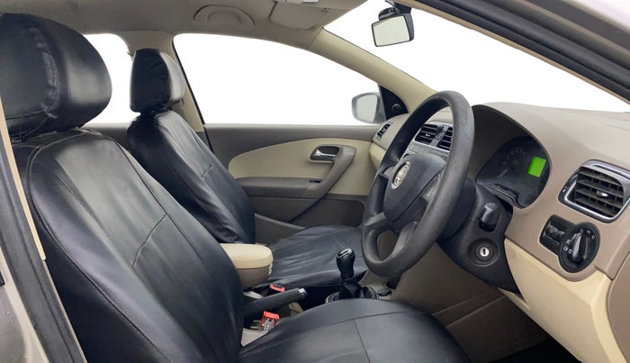 2013 Skoda Rapid AMBITION 1.6 TDI CR MT PLUS, Diesel, Manual, 1,04,812 km, Right Side Front Door Cabin