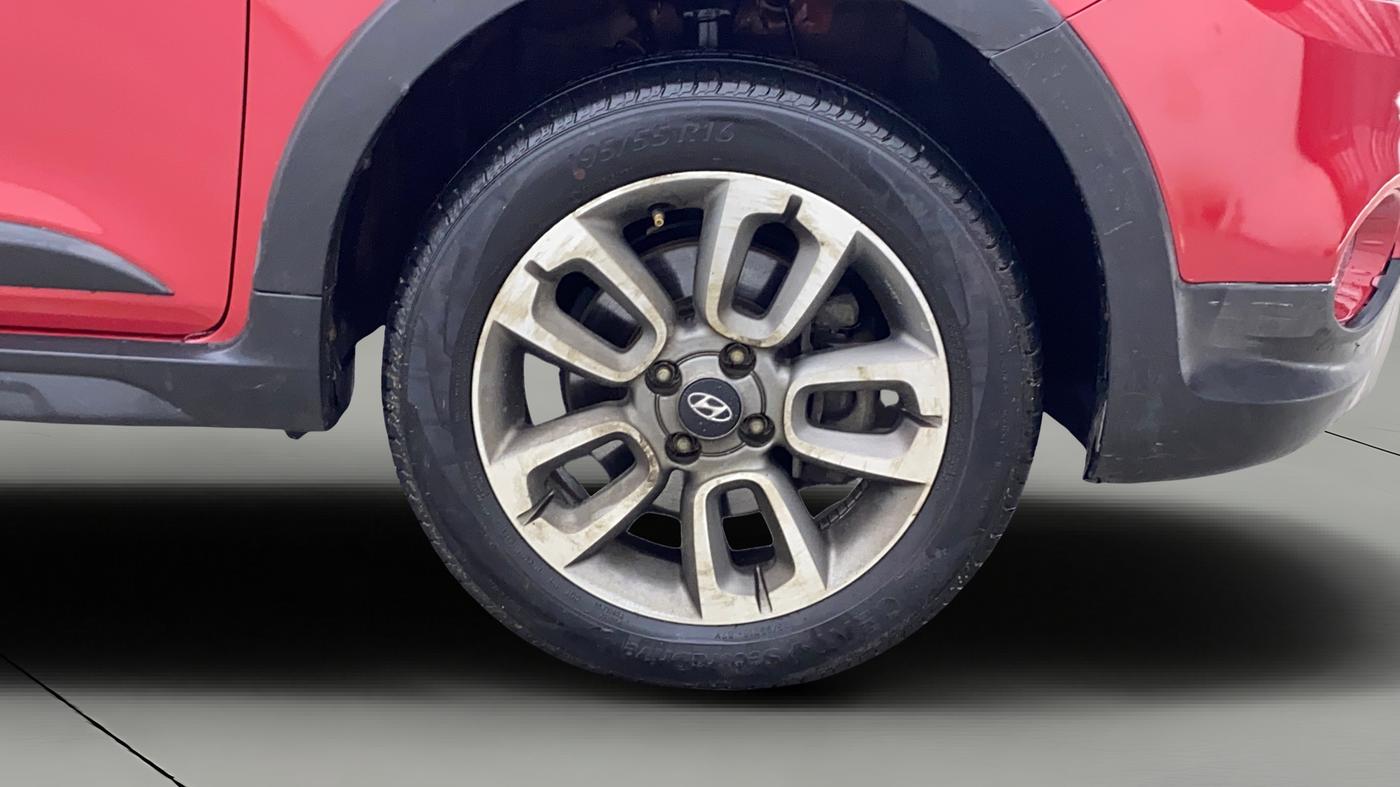 2016 Hyundai i20 Active 1.2 S, Petrol, Manual, 49,820 km, Right Front Wheel