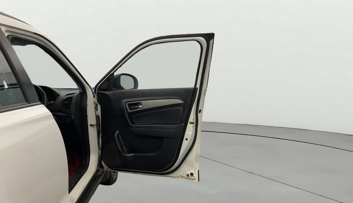 2018 Maruti Vitara Brezza ZDI PLUS, Diesel, Manual, 84,345 km, RHS Front Door