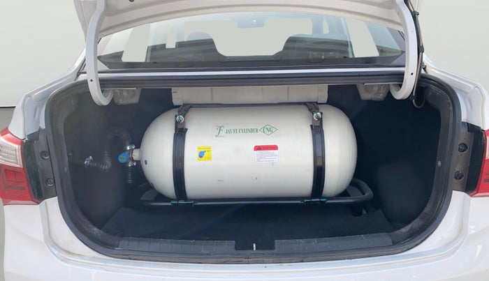 2022 Hyundai XCENT PRIME 	T+ CNG, CNG, Manual, 35,825 km, Boot Open Zoomed View