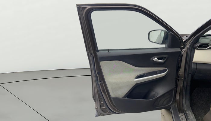 2021 Nissan MAGNITE XL, Petrol, Manual, 18,808 km, LHS Front Door