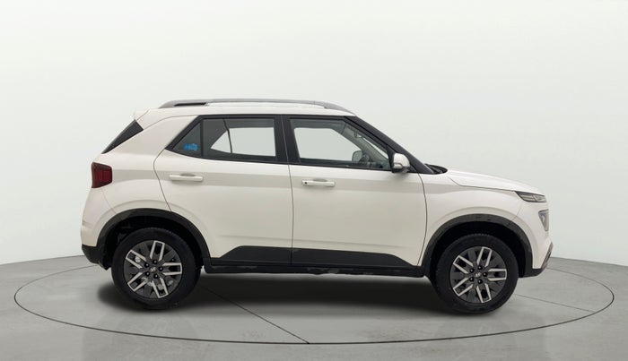 2022 Hyundai VENUE SX 1.0 TURBO, Petrol, Manual, 18,765 km, Right Side View