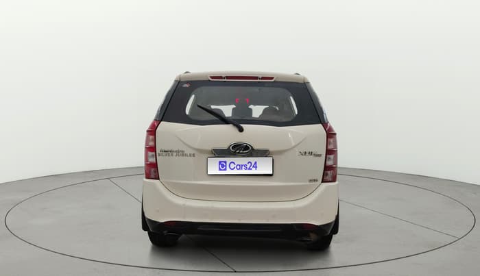 2014 Mahindra XUV500 W6, Diesel, Manual, 1,15,208 km, Back/Rear