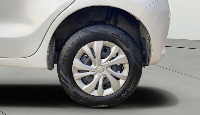 2020 Maruti Swift VXI, Petrol, Manual, 1,37,620 km, Left Rear Wheel