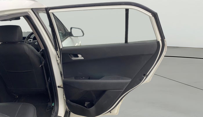 2018 Hyundai Creta SX 1.6 PETROL, Petrol, Manual, 1,10,316 km, RHS Rear Door