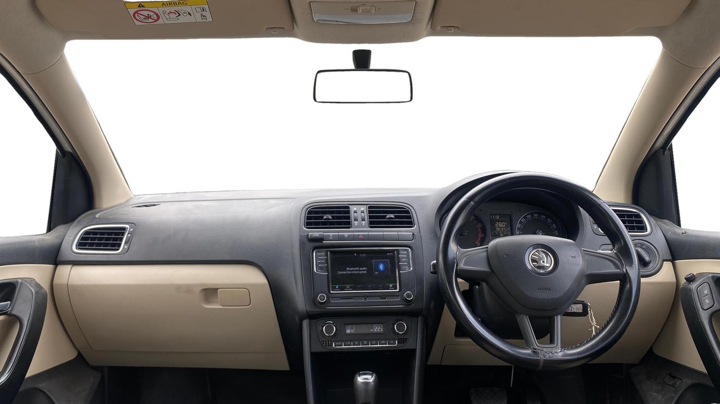 2021 Skoda Rapid ACTIVE 1.0 TSI AT, Petrol, Automatic, 98,072 km, Dashboard