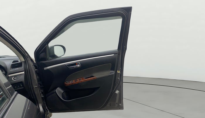 2015 Maruti Swift ZXI, Petrol, Manual, 64,608 km, RHS Front Door