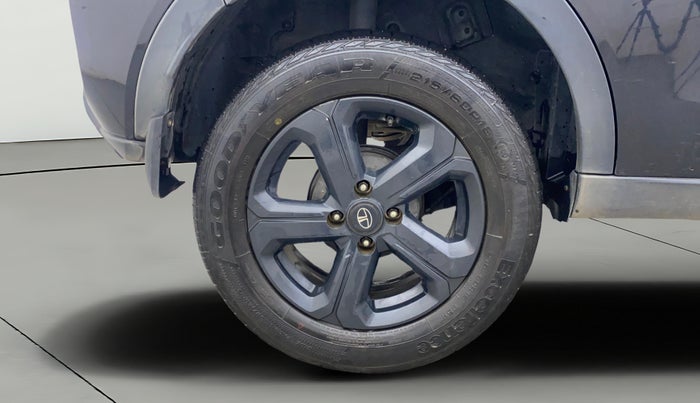 2021 Tata NEXON XZ PLUS DIESEL DARK EDITION, Diesel, Manual, 55,749 km, Right Rear Wheel