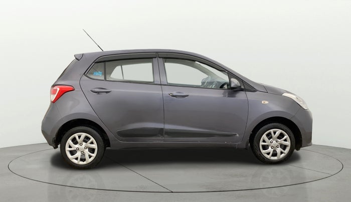2017 Hyundai Grand i10 SPORTZ 1.2 KAPPA VTVT, Petrol, Manual, 51,849 km, Right Side View