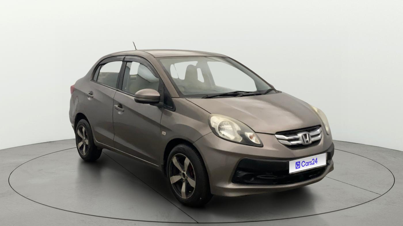 2015 Honda Amaze 1.5L I-DTEC S, CNG, Manual, 1,35,676 km, SRP