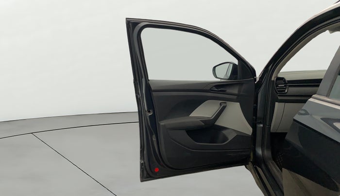 2025 Skoda KUSHAQ ACTIVE 1.0L TSI MT, Petrol, Manual, 33,755 km, LHS Front Door