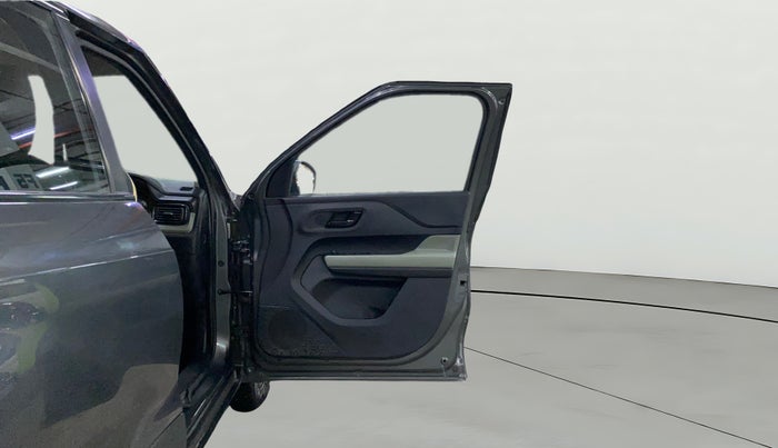 2022 Tata PUNCH ADVENTURE MT, Petrol, Manual, 27,449 km, RHS Front Door