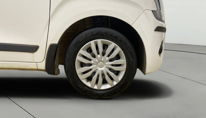 2023 Maruti New Wagon-R VXI 1.0, Petrol, Manual, 35,628 km, Right Front Wheel