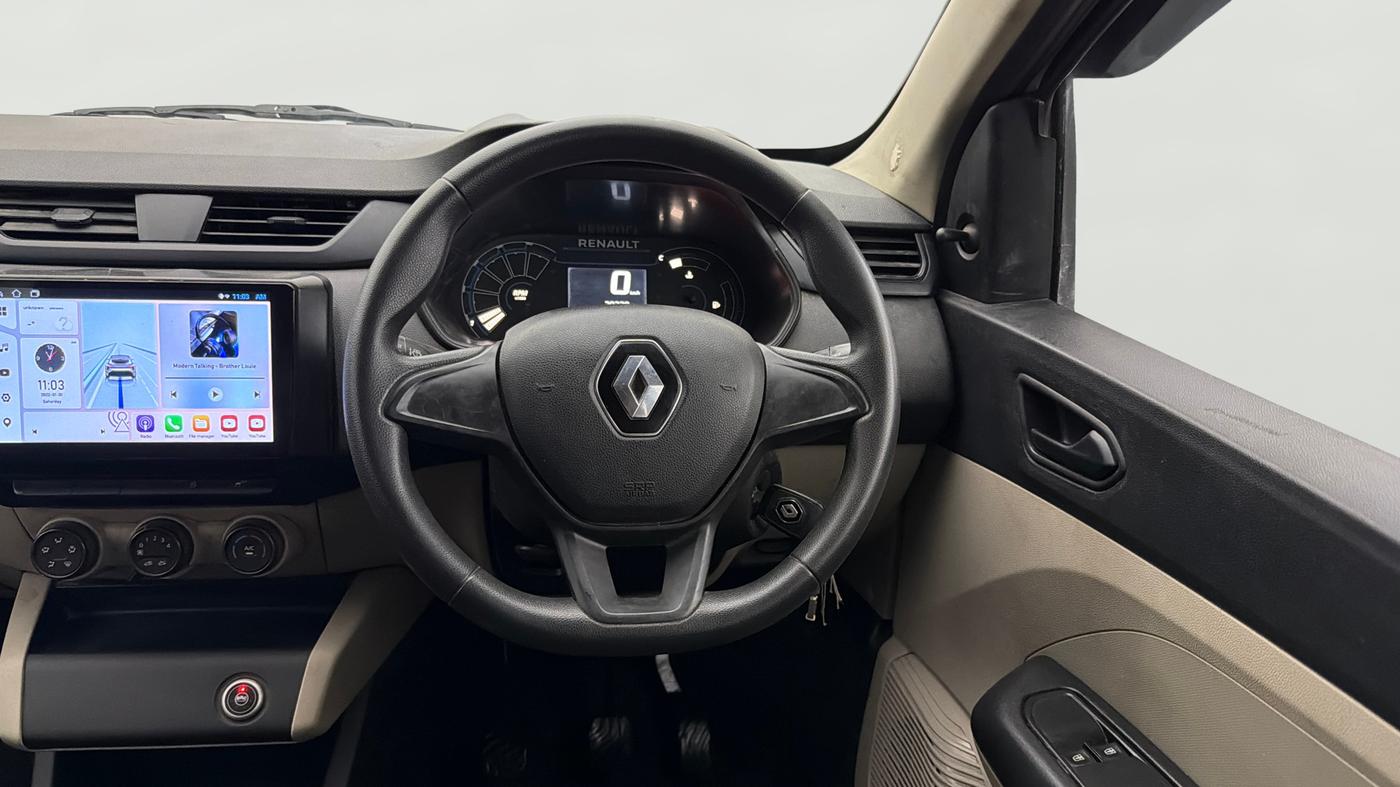 2025 Renault TRIBER RXE MT, CNG, Manual, 28,278 km, Steering Wheel Close Up