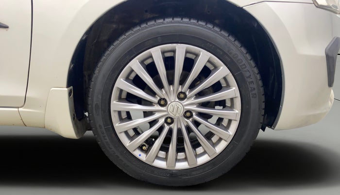 2018 Maruti Ciaz ALPHA 1.4 PETROL, Petrol, Manual, 81,851 km, Right Front Wheel