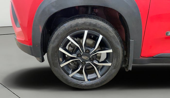 2018 Mahindra KUV 100 NXT K8 P 6 STR, CNG, Manual, 47,875 km, Left Front Wheel