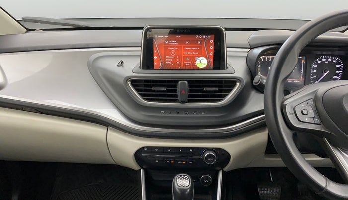 2024 Tata ALTROZ XZA + SUNROOF, Petrol, Automatic, 5,572 km, Air Conditioner