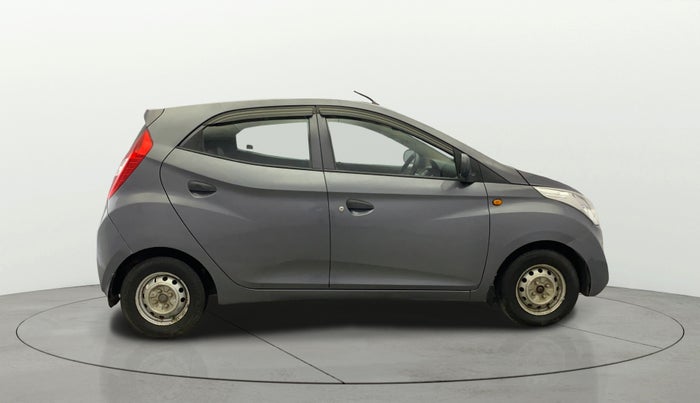 2016 Hyundai Eon ERA +, Petrol, Manual, 1,04,823 km, Right Side View
